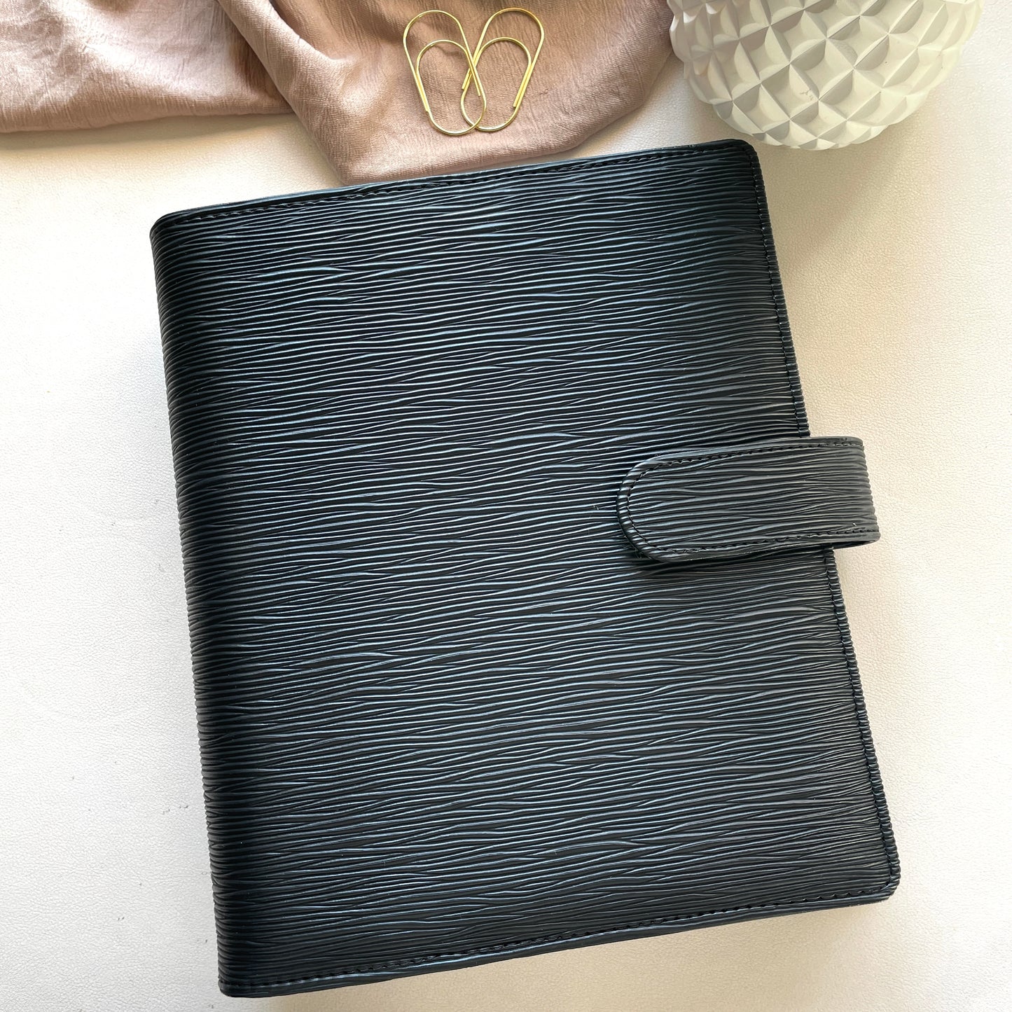 A5 Saffiano Ringbuch | 30 mm Goldringe