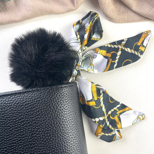 Ästhetischer Anhänger Fellknäuel