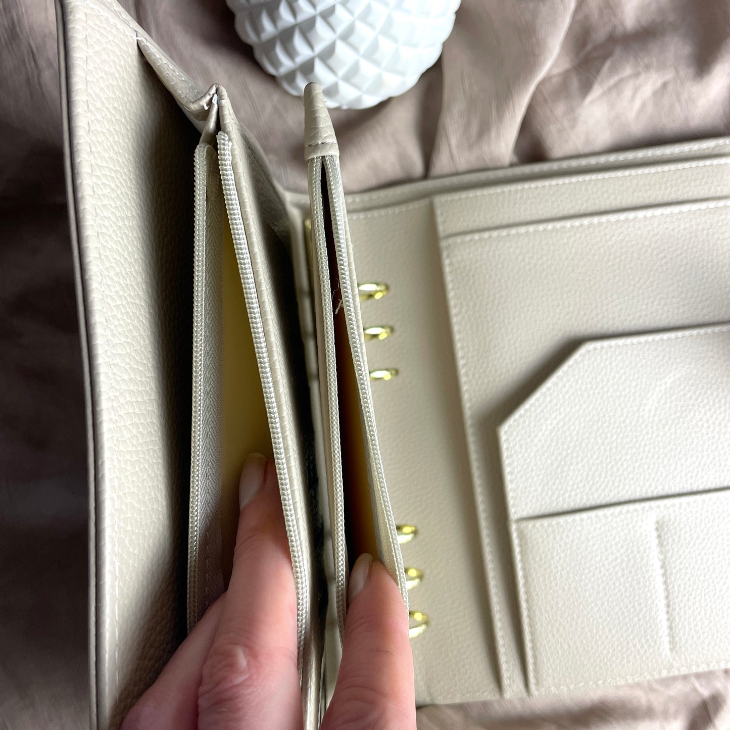 A5 Premium Ringbuch | Mit Fly Leaf