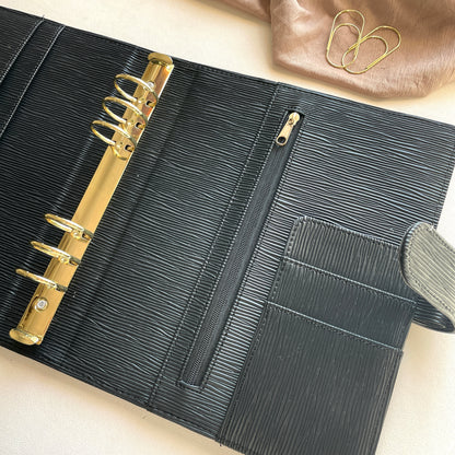 A5 Saffiano Budget Binder | 30 mm Goldringe